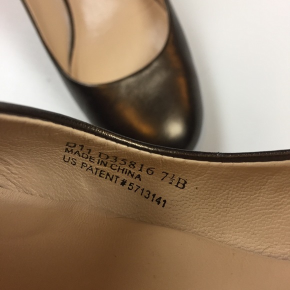 Cole Haan Nike Air Pumps - Picture 6 of 8